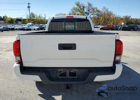 2021 Toyota Tacoma Access Cab z USA, uszkodzony, nr VIN 3TYSZ5AN8MT007484